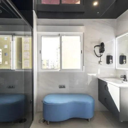 True Colours , Center By Namaste Elite Apartment *