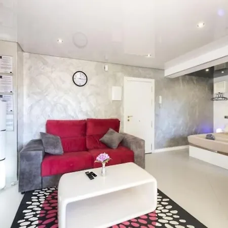 True Colours , Center By Namaste Elite Appartement