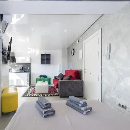 True Colours , Center By Namaste Elite Appartement
