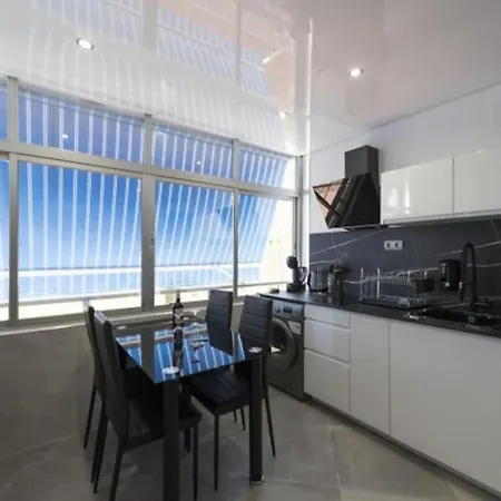 Appartement True Colours , Center By Namaste Elite *